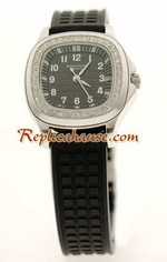 Patek Philippe Aquanaut Replica Watch Ladies 3