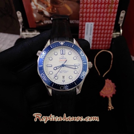 Omega Seamaster White Dial Rubble 42mm Replica Watch 10